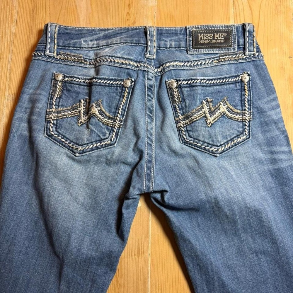 Miss Me Easy Boot Jeans Medium Wash Embroidered Flap Pocket Denim Size 26